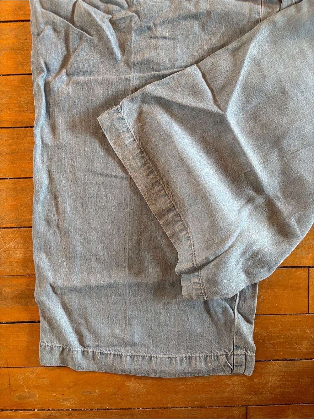 NWT DKNY Glacier Light Blue High Rise Wide Leg Lyocell Denim - Picture 5 of 8